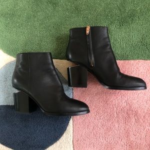 ALEXANDER WANG Gabi boots w/ rose gold 🥀